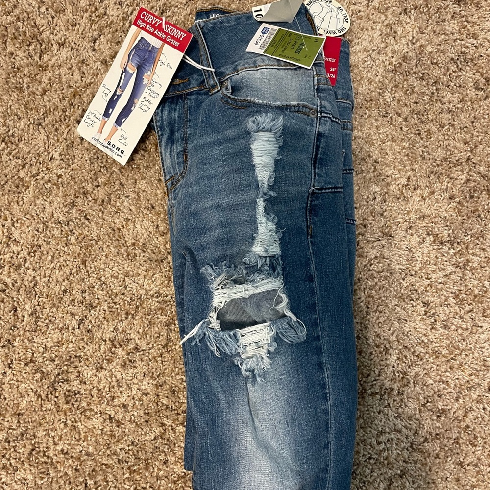 S.o.n.g jeans NWT